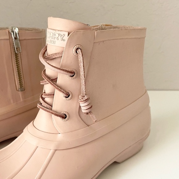 Sperry Rain Boots - Picture 3 of 10